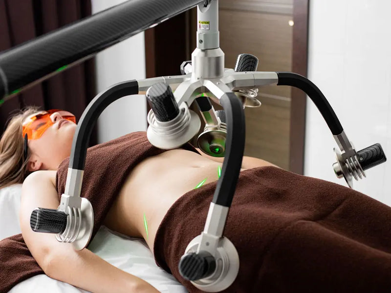 Minimally invasive technology using advanced medical robotics and precision tools for modern treatments
